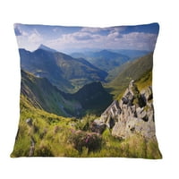 Дизајнрт Роки летни ридови под сино небо - пејзаж печатена перница за фрлање - 12x20