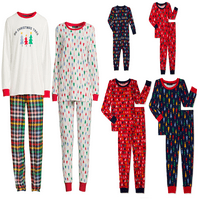 Дерек срце новогодишни елки за одмор Семејни пижами Деца уникатен сет за облека за спиење, 2-парчиња, големини XS-XL
